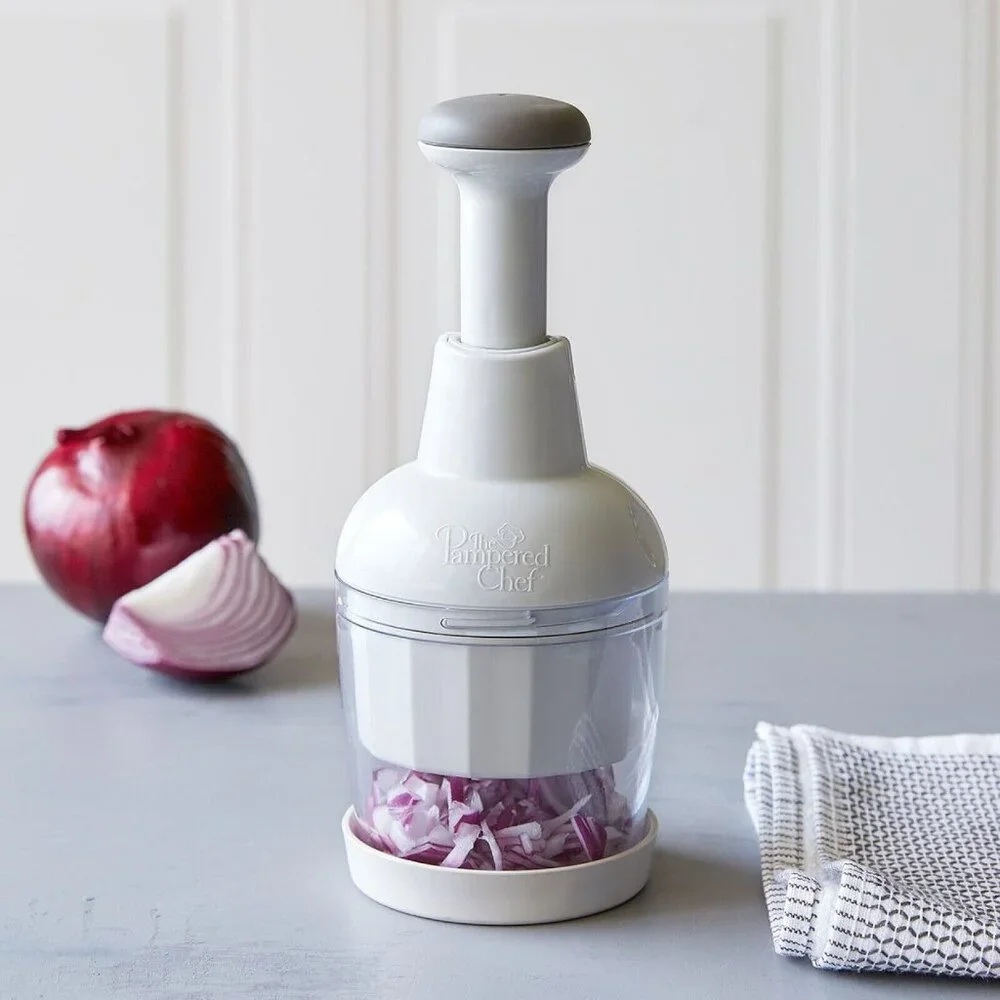NIB~PAMPERED CHEF~Food Chopper